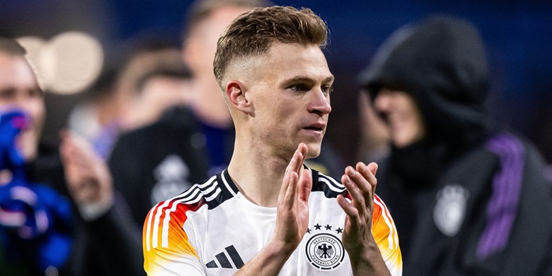 Kimmich có vai trò rất quan trọng trong sơ đồ đội hình của đội chủ nhà Đức